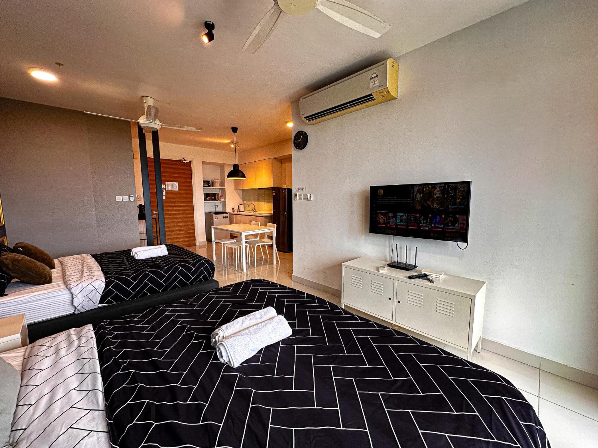 Teega Suites Puteriharbour By Wp Homestay جوهر بهرو المظهر الخارجي الصورة