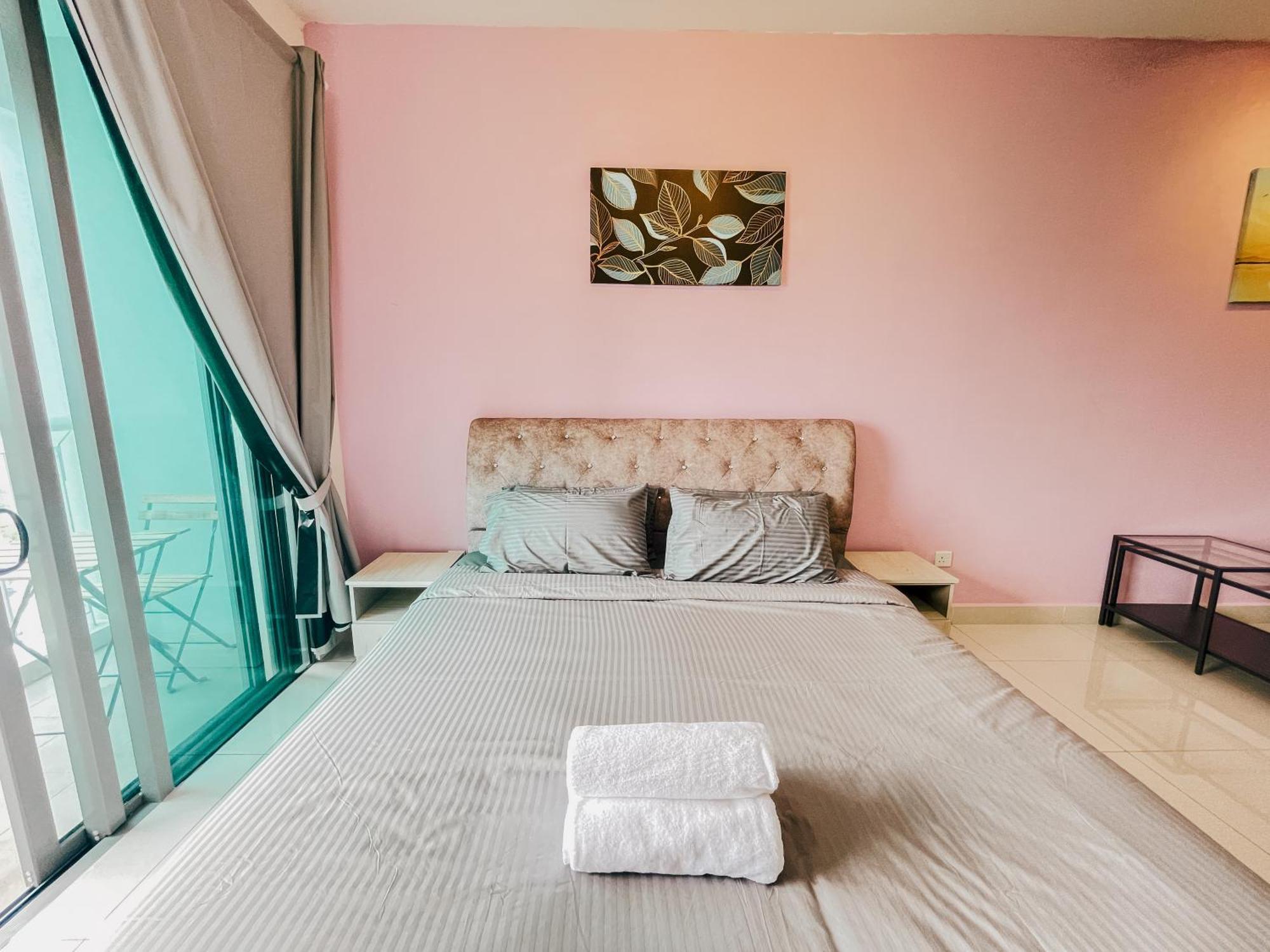 Teega Suites Puteriharbour By Wp Homestay جوهر بهرو المظهر الخارجي الصورة