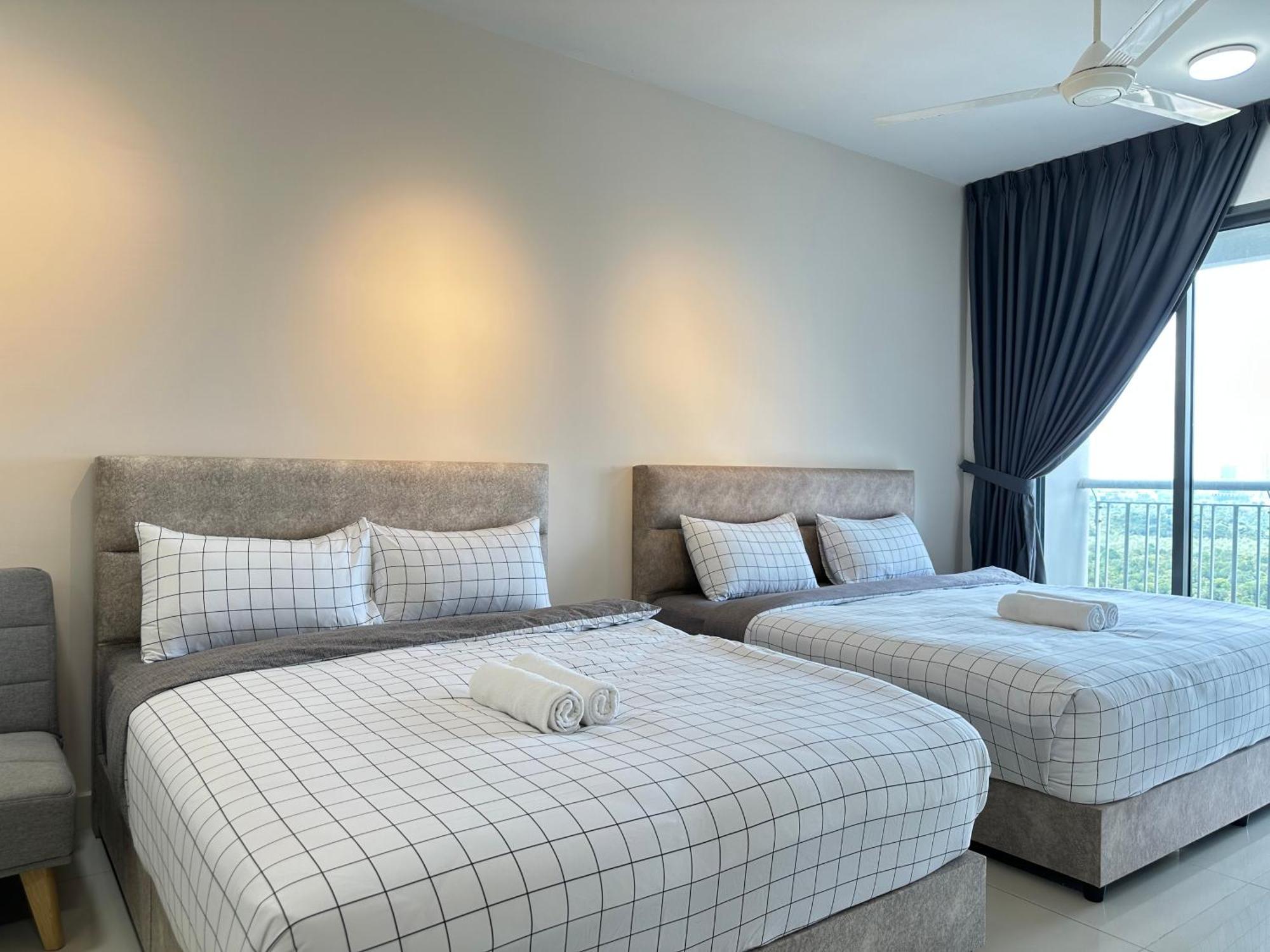 Teega Suites Puteriharbour By Wp Homestay جوهر بهرو الغرفة الصورة